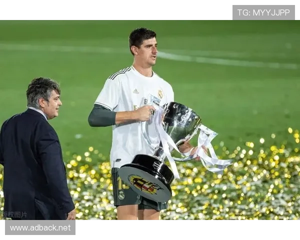 库尔图瓦：伤愈后状态重回巅峰的持续高光解析