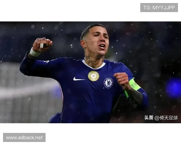 切尔西防守问题凸显,整体站位缺陷成主因,个人能力非关键因素 切尔西防守问题凸显,整体站位缺陷成主因,个人能力非关键因素