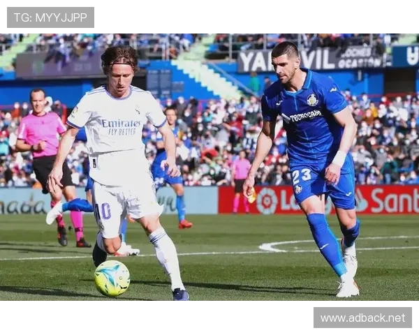 皇马关键比赛表现出现波动，对争冠形势稳定性形成考验