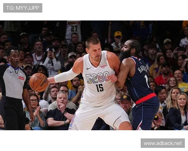 穆雷无球跑动效率提升，关键战主导掘金进攻节奏